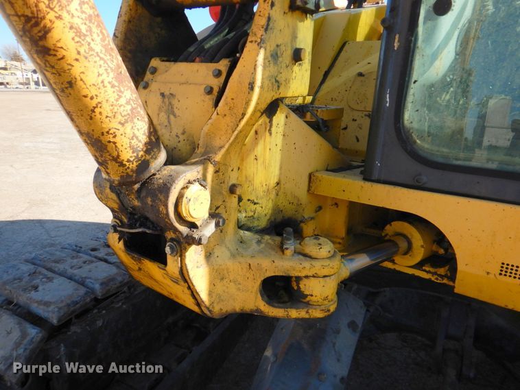 image for item DN1334 2009 Komatsu PC88MR-8  mini excavator