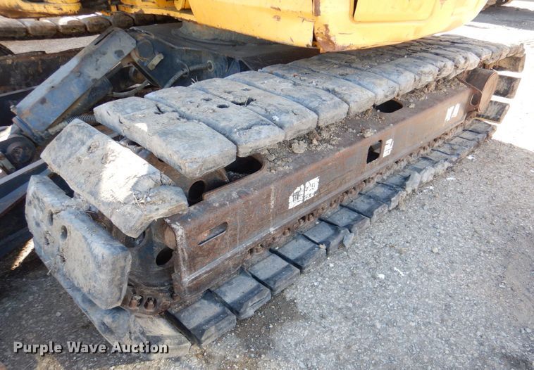 image for item DN1334 2009 Komatsu PC88MR-8  mini excavator