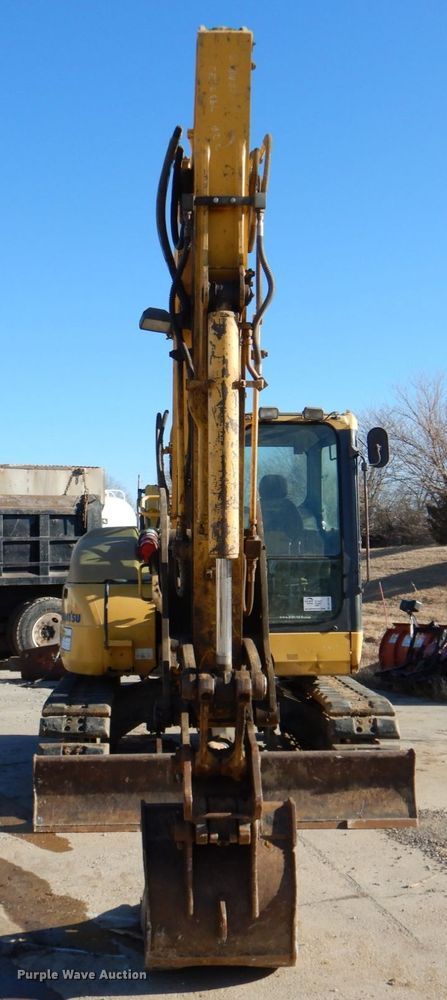 image for item DN1335 2009 Komatsu PC88MR-8  mini excavator