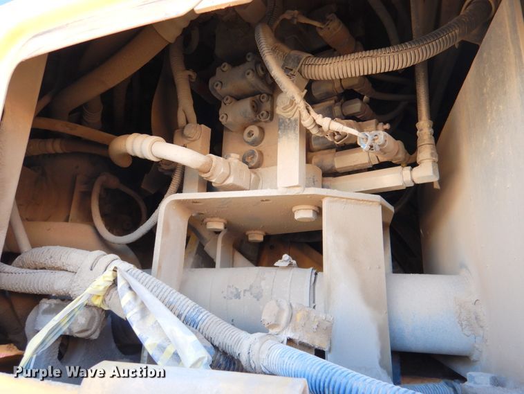 image for item DN1335 2009 Komatsu PC88MR-8  mini excavator