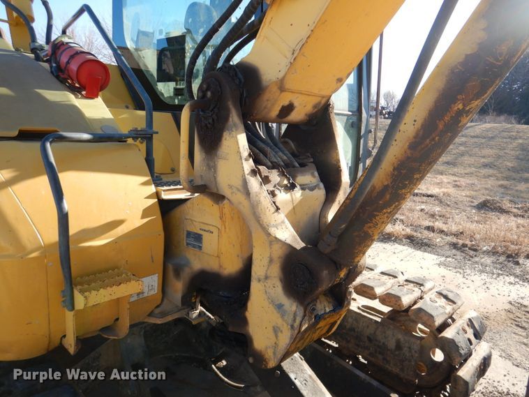 image for item DN1335 2009 Komatsu PC88MR-8  mini excavator