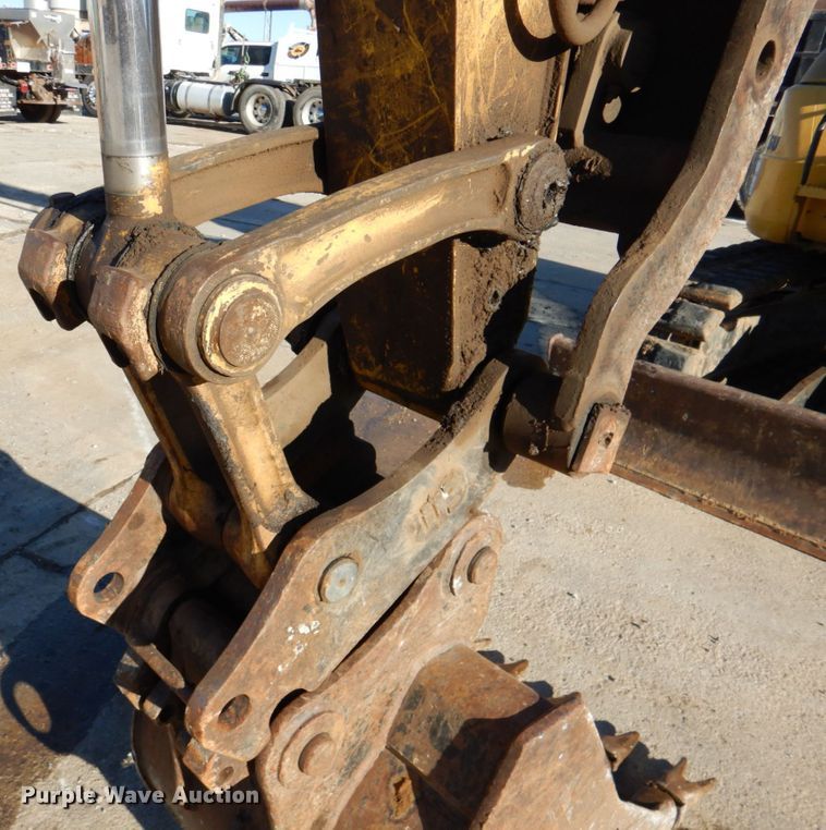 image for item DN1335 2009 Komatsu PC88MR-8  mini excavator