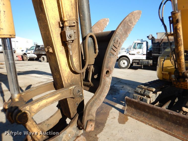 image for item DN1335 2009 Komatsu PC88MR-8  mini excavator