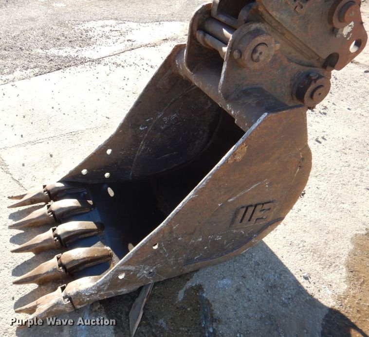 image for item DN1335 2009 Komatsu PC88MR-8  mini excavator