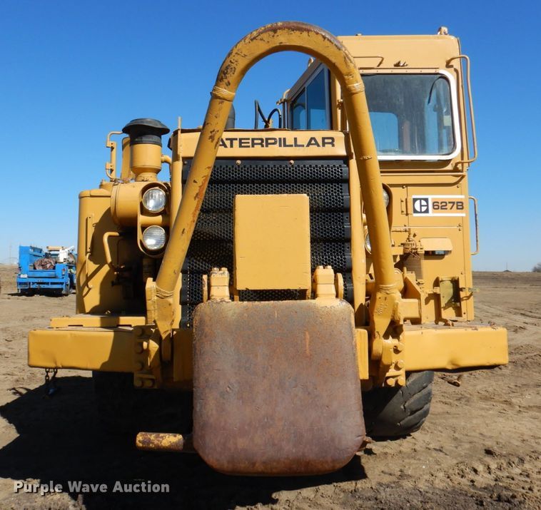 image for item DN1336 1982 Caterpillar 627B  conventional scraper