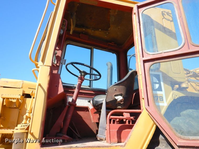 image for item DN1336 1982 Caterpillar 627B  conventional scraper
