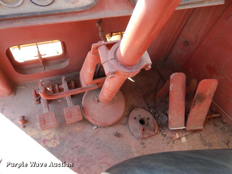 image for item DN1336 1982 Caterpillar 627B  conventional scraper