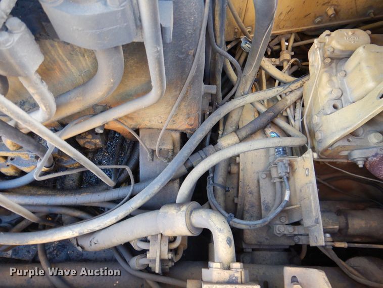 image for item DN1336 1982 Caterpillar 627B  conventional scraper