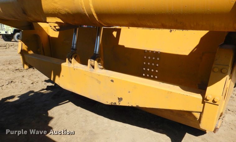 image for item DN1336 1982 Caterpillar 627B  conventional scraper