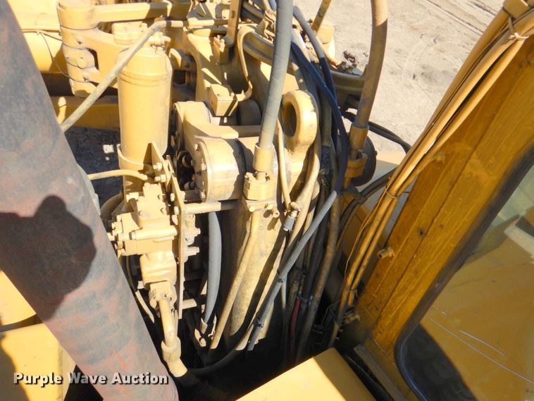 image for item DN1337 1974 Caterpillar 627B  conventional scraper