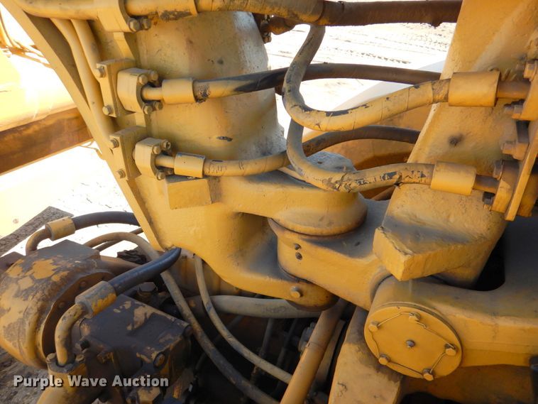 image for item DN1337 1974 Caterpillar 627B  conventional scraper