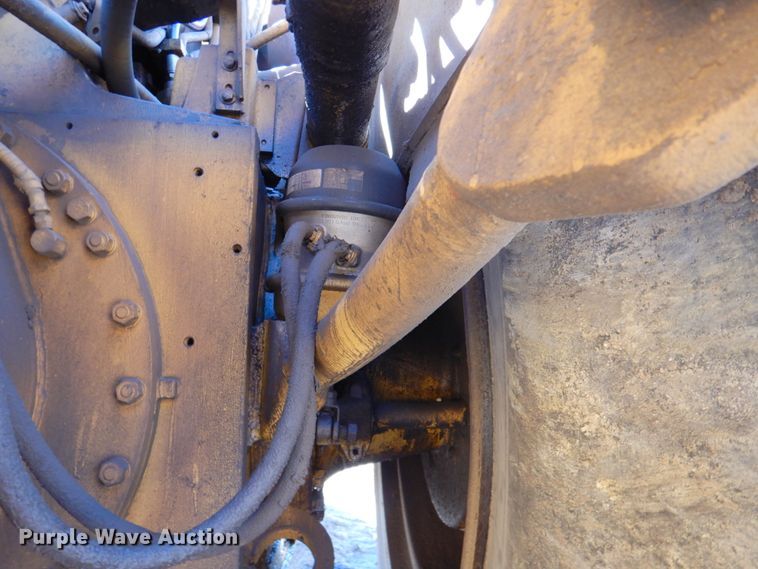 image for item DN1337 1974 Caterpillar 627B  conventional scraper