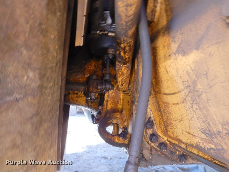 image for item DN1337 1974 Caterpillar 627B  conventional scraper