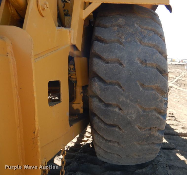 image for item DN1337 1974 Caterpillar 627B  conventional scraper