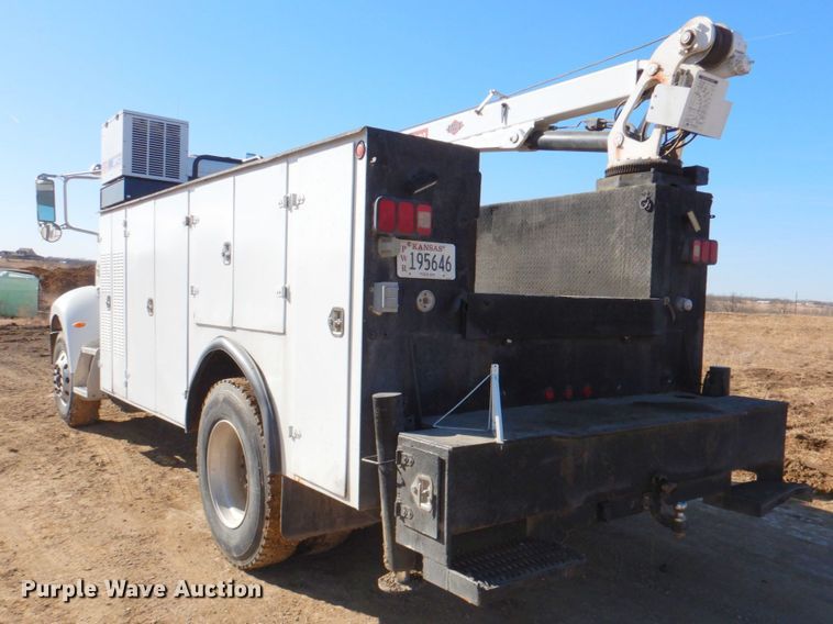 image for item DN1339 2012 Peterbilt 337  utility / service truck