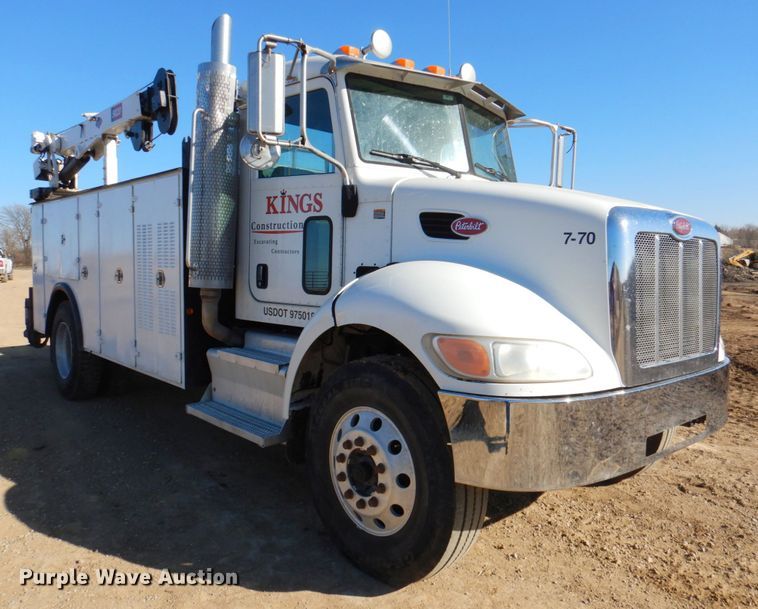 image for item DN1339 2012 Peterbilt 337  utility / service truck