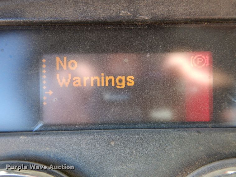 image for item DN1339 2012 Peterbilt 337  utility / service truck