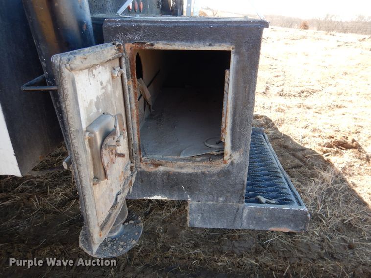 image for item DN1339 2012 Peterbilt 337  utility / service truck