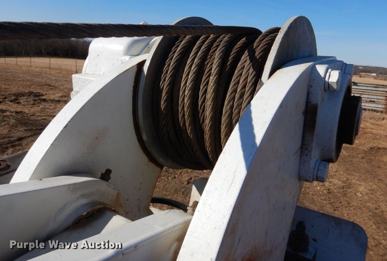 image for item DN1339 2012 Peterbilt 337  utility / service truck