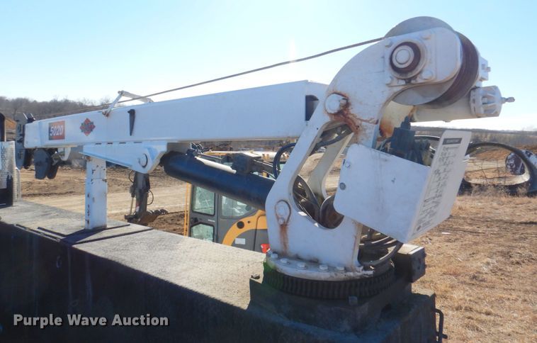 image for item DN1339 2012 Peterbilt 337  utility / service truck