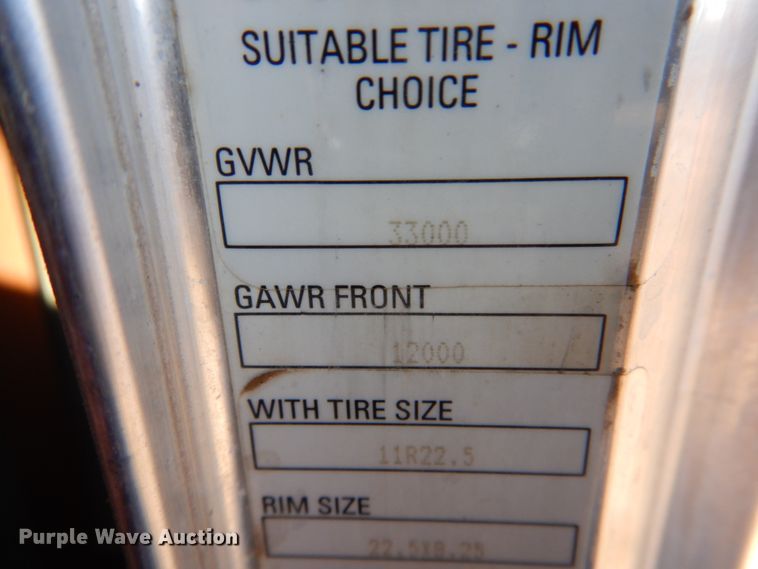 image for item DN1339 2012 Peterbilt 337  utility / service truck