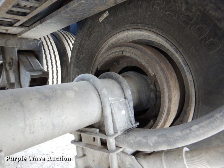 image for item DN1349 1998 Landoll  tilt deck equipment trailer