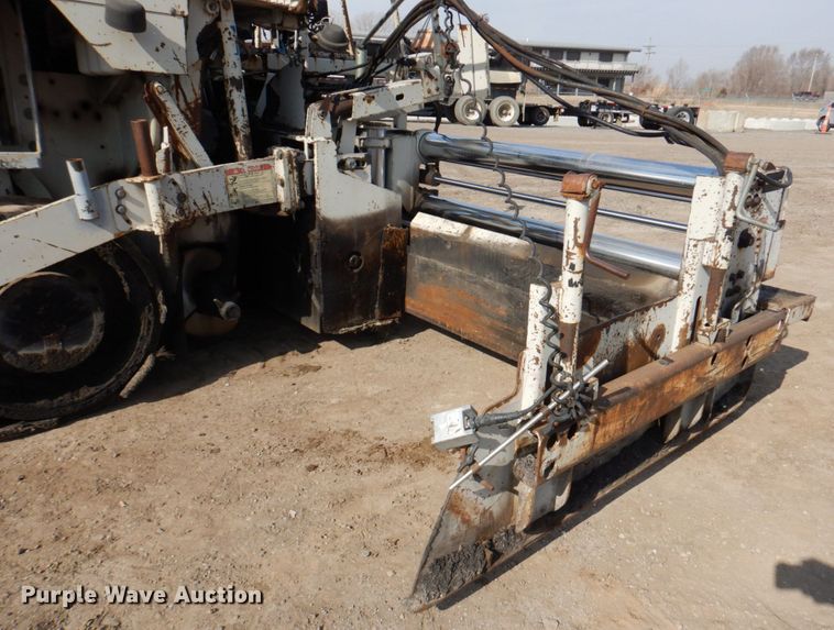 image for item DN1350 Cedarapids CR461RXR  screed