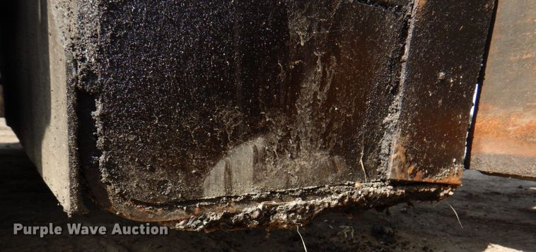 image for item DN1350 Cedarapids CR461RXR  screed