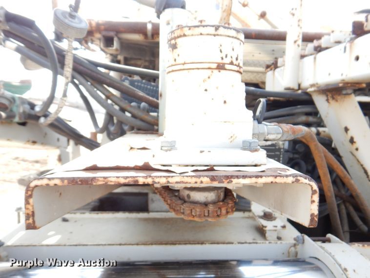 image for item DN1350 Cedarapids CR461RXR  screed