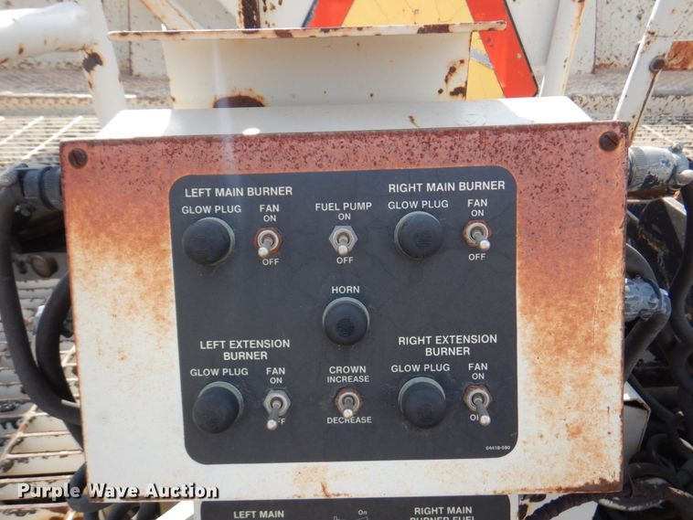 image for item DN1350 Cedarapids CR461RXR  screed