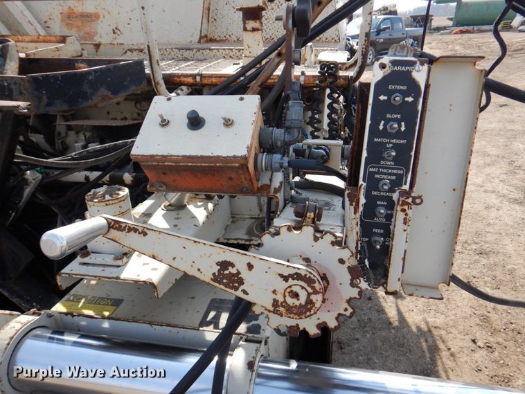 image for item DN1350 Cedarapids CR461RXR  screed