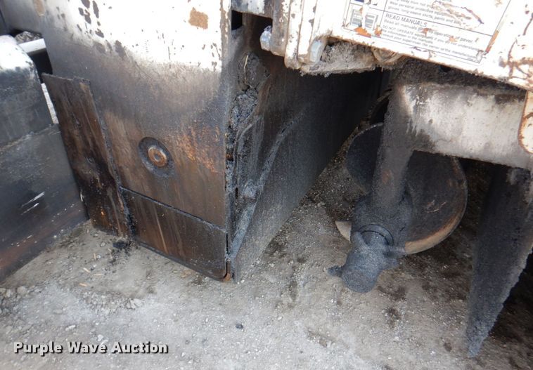 image for item DN1350 Cedarapids CR461RXR  screed