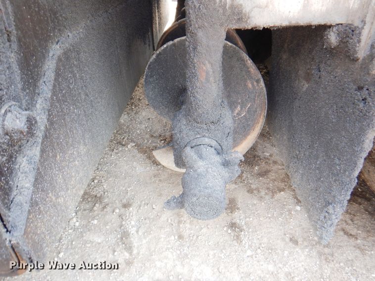 image for item DN1350 Cedarapids CR461RXR  screed