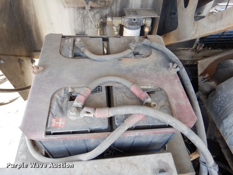 image for item DN1350 Cedarapids CR461RXR  screed