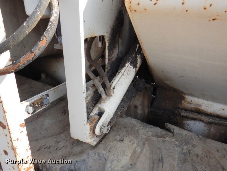 image for item DN1350 Cedarapids CR461RXR  screed