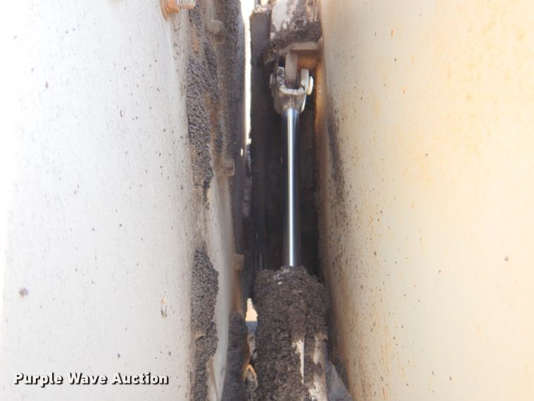 image for item DN1350 Cedarapids CR461RXR  screed