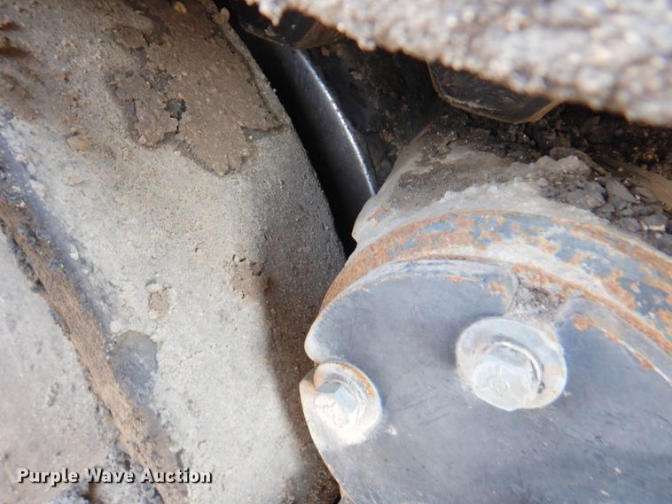 image for item DN1350 Cedarapids CR461RXR  screed