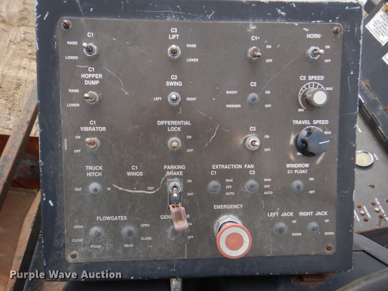 image for item DN1351 Roadtec LTV-1000  shuttle buggy material transfer vehicle