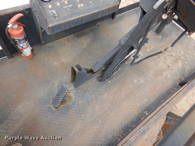 image for item DN1351 Roadtec LTV-1000  shuttle buggy material transfer vehicle