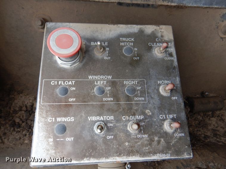 image for item DN1351 Roadtec LTV-1000  shuttle buggy material transfer vehicle