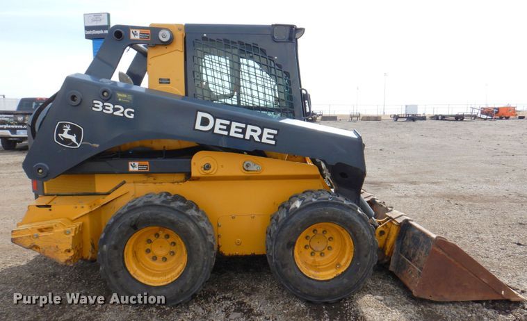 image for item DN1397 John Deere 332G  skid steer loader