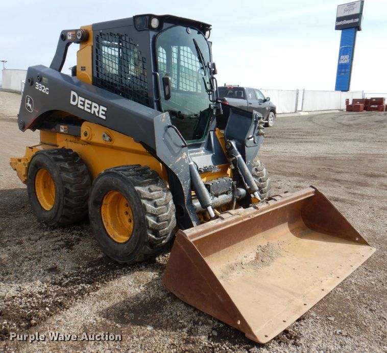 image for item DN1397 John Deere 332G  skid steer loader