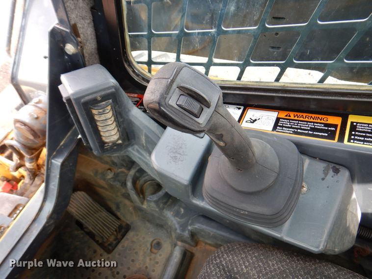 image for item DN1397 John Deere 332G  skid steer loader