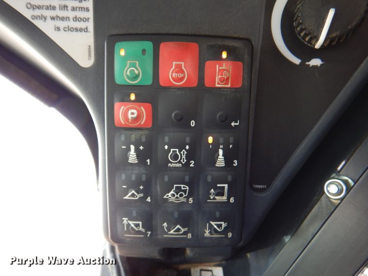 image for item DN1397 John Deere 332G  skid steer loader