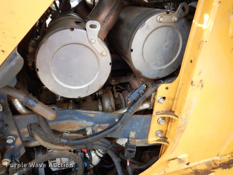 image for item DN1397 John Deere 332G  skid steer loader