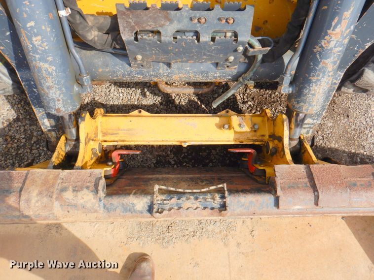 image for item DN1397 John Deere 332G  skid steer loader