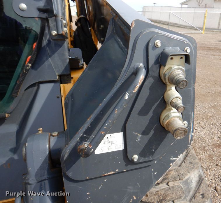 image for item DN1397 John Deere 332G  skid steer loader