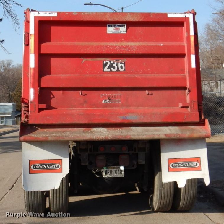 image for item DN7266 2007 Sterling L9500  dump truck