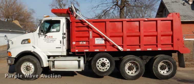 image for item DN7266 2007 Sterling L9500  dump truck