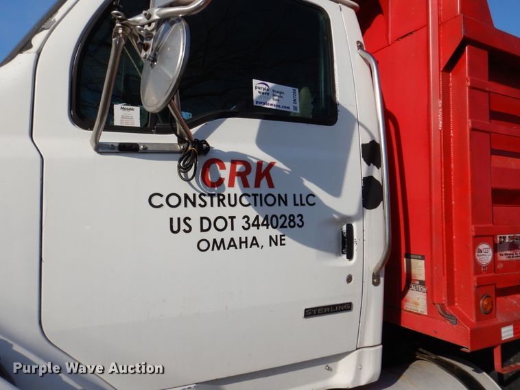 image for item DN7266 2007 Sterling L9500  dump truck